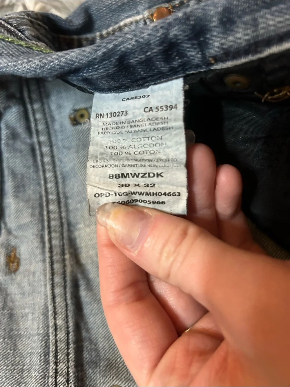 Men's Slim Straight Distressed Blue Jeans